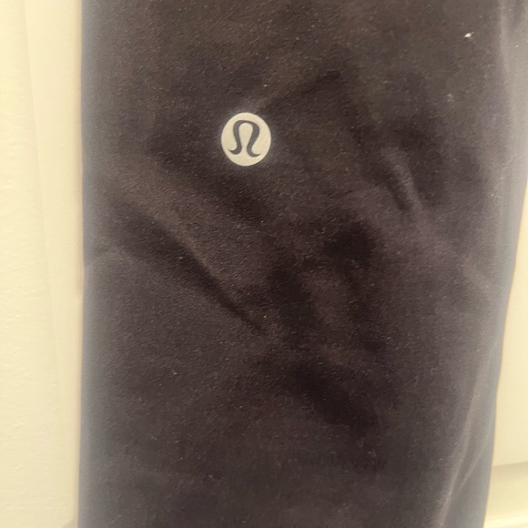 lululemon athletica Black Leggings - Picture 2 of 4